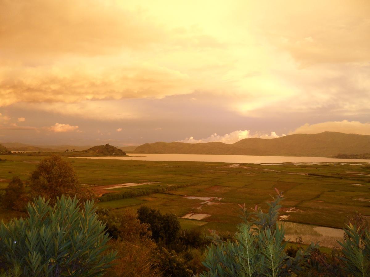 La Chaumiere Ampefy Hotel Luaran gambar
