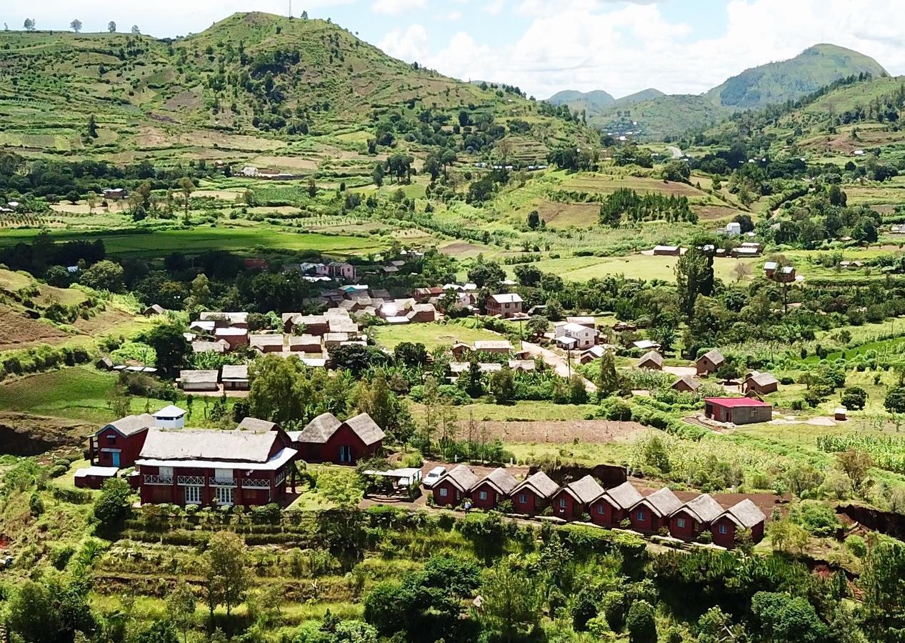 La Chaumiere Ampefy Hotel Luaran gambar